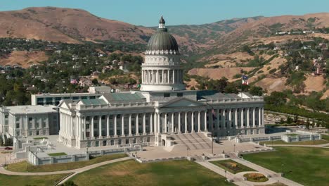 Imágenes-De-Drones-Del-Capitolio-Del-Estado-De-Utah
