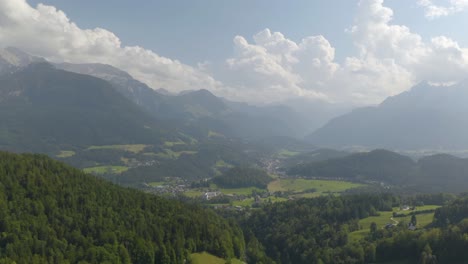 Establishing-Shot-of-Alpine-Landscape-in-Summer
