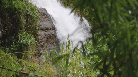 Outpouring-Stream-On-Steep-Cliffs-At-Primera-Cascada-De-La-Planta-In-Arecibo,-Puerto-Rico