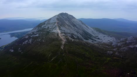 Mount-Errigal,-Derryveagh-Mountains,-Gortahork,-County-Donegal,-Ireland,-September-2021
