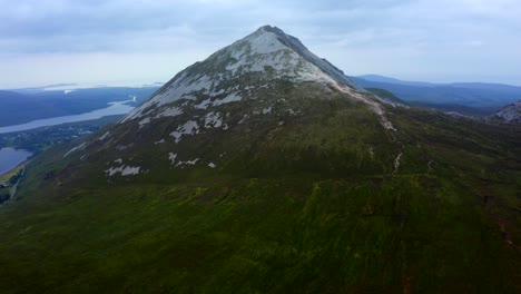 Mount-Errigal,-Derryveagh-Mountains,-Gortahork,-County-Donegal,-Ireland,-September-2021