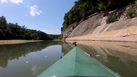 Kayaking-the-Buffalo-National-River-scenic-recreation