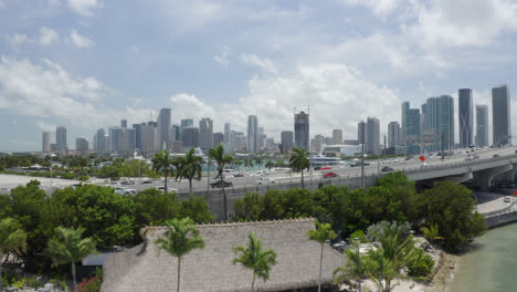 Tropical-Restaurant-with-Miami-Skyline