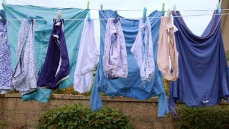 Lady's-washing-drying-on-a-clothes-line