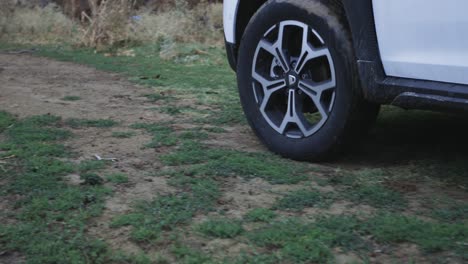 Car-wheels-on-a-dirt-road
