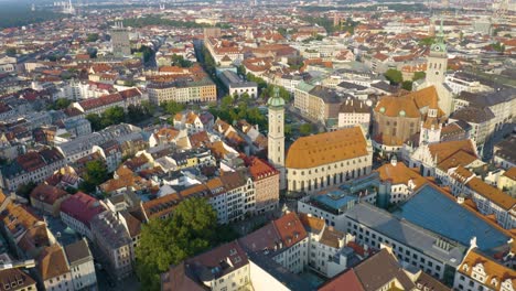 Cinematic-Aerial-View-of-Munich's-Old-Town,-St