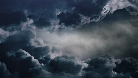 Oscuras-Nubes-Cumulonimbus-Y-Tormentas-Eléctricas-Acompañadas
