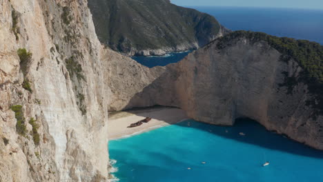 MV-Panagiotis-Shipwreck-In-Navagio-Beach-OnA-Sunny-Day-In-Ionian-Islands,-Greece