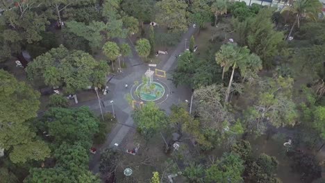 Aerial-Shot-Of-Park-In-El-Salvador---Aerial-shot