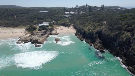 Aerial-View-Of-The-Tourists-At-Beautiful-Water-Of-South-Gorge-Beach-In-QLD,-Australia