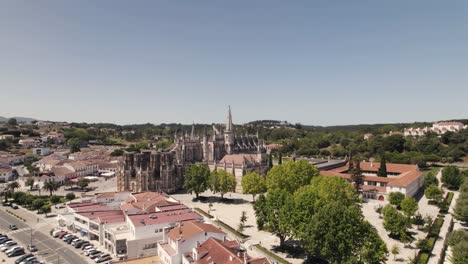 Kloster-Von-Batalha,-Leiria,-Portugal