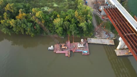 Bridge-construction-on-Cumberland-River,-Tennessee,-USA