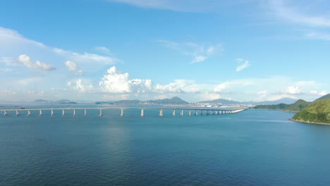 Hong-Kong-Zhuhai-Macau-Brücke-An-Einem-Schönen-Tag,-Weitwinkel-Luftbild