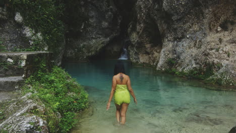 Woman-Swimming-in-Beautiful-Balneario-Mata-de-Maiz-Waterfall-in-the-DR