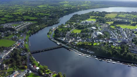 Killaloe,-Condado-De-Clare,-Irlanda,-Septiembre-De-2021