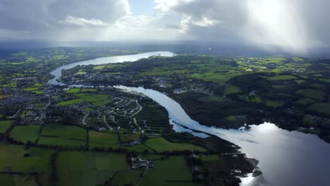 Killaloe,-County-Clare,-Irland,-September-2021