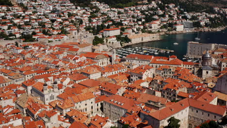 Aerial-View-Of-The-Historic-Town-Of-Dubrovnik-In-Croatia---drone-shot