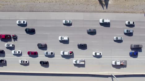 Aerial-View-Of-Traffic-Driving-At-Interstate-15-in-Utah,-USA