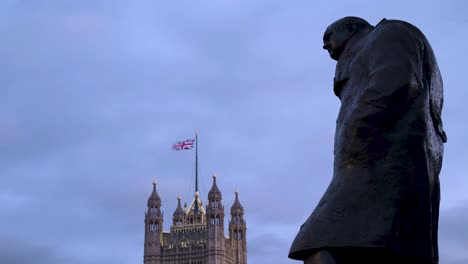 Sir-Winston-Churchill,-Prime-Minister-of-the-United-Kingdom,-London
