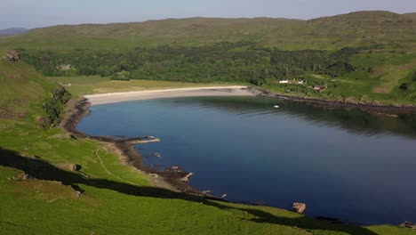 Aerial-footage-showing-Calgary-Beach-and-Bay-on-the-Isle-of-Mull-in-Scotland-on-a-sunny-evening