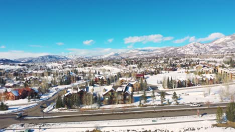 Steamboat-Springs-Colorado---Winter-City-Landscape-With-Snow-Covered-Mountains-On-A-Sunny-Day