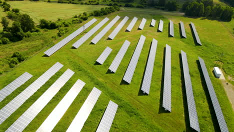 Solar-panels-on-green-field-in-Gdansk-countryside