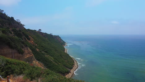 Flying-along-the-coastline-at-Rancho-Palos-Verdes-above-the-famous-and-picturesque-beachhead-near-Long-Beach,-California