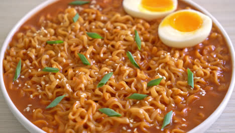 Ramyeon-or-Korean-instant-noodles-with-egg---Korean-food-style