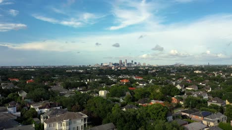 City-of-New-Orleans-view-approach