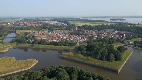 Aerial-dolly-of-the-beautifully-preserved-fortress-city-of-Naarden-located-in-the-Netherlands