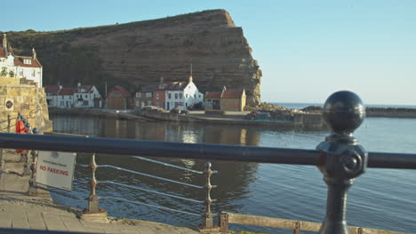 North-York-Moors,-Staithes-Clip-8,-Static-shot-of-Harbour-and-Cowbar,-North-Yorkshire-Heritage-Coast,-Video,-4096x2160-25fps,-Prores-422