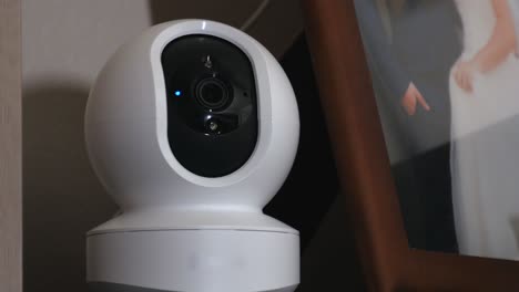 Surveillance-IP-Internet-CCTV-camera-system-remotely-operated