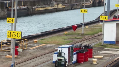 Distance-indicators-boards-at-Gatun-Locks,-Panama-Canal