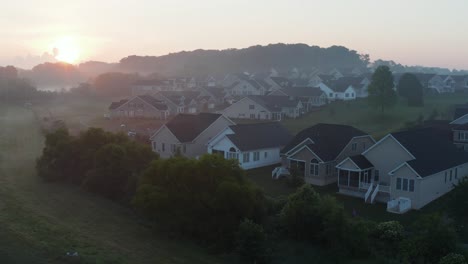 Daybreak-sunrise-in-community-neighborhood