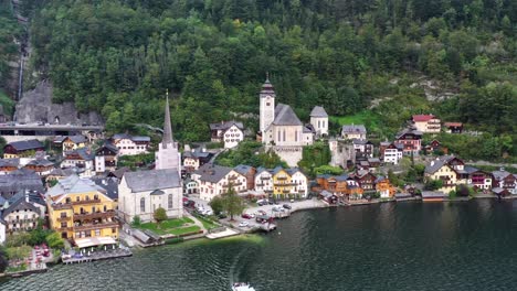 Drone-view-of-austrian-mountain-village-Hallstatt-and-Hallstatter-lake