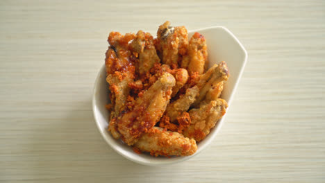 fried-barbecue-chicken-wings-in-white-bowl