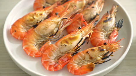 grilled-river-prawns-or-shrimps---seafood-style