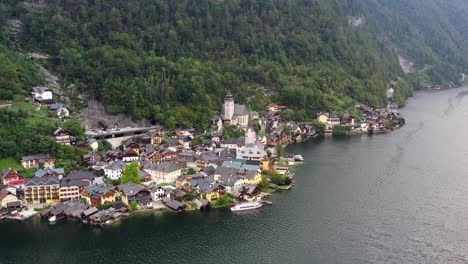 Aerial-view-of-austrian-mountain-village-Hallstatt-and-Hallstatter-lake
