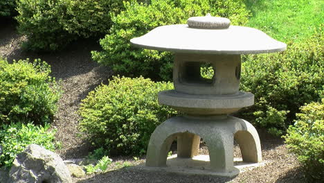 Japanese-snow-lantern--in-garden