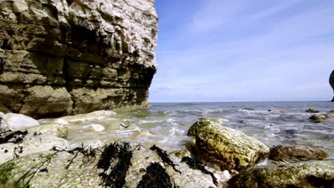 the-sea-crashing-into-the-rocks-,-aside-the-stunning-cliffs-in-north-landing-bridlington