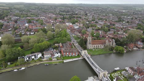Marlow-town-Buckinghamshire-on-River-Thames-UK-rising-aerial-footage-4K