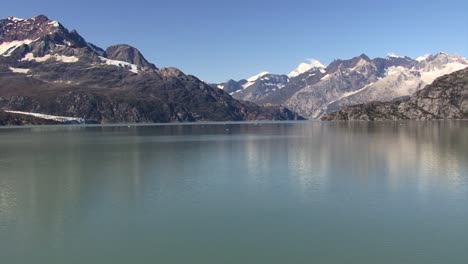 Vorbei-Am-Reid-Gletscher-In-Alaska