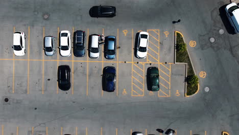 aerial-view,-cars-parking-spots,-outdoor,-mall-garage,-vehicles,-transport,-urban-car-traffic