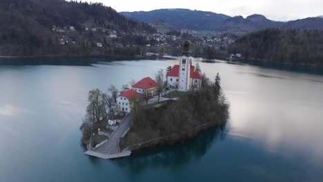 Most-famous-Slovenian-lake-and-island-Bled
