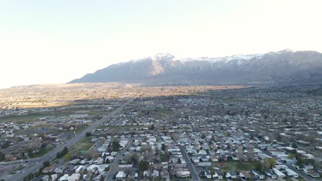 Aerial-View-Of-Houses,-Streets-And-Buildings-In-City-Of-Ogden-In-The-Morning-In-Salt-Lake-City,-Utah