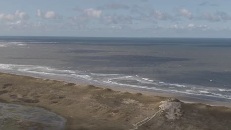 Seascape-At-The-North-Sea-On-Dutch-Wadden-Islands-Of-Texel-In-North-Holland,-Netherlands