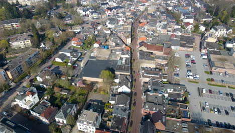Aerial-of-small-city-center-in-Baarn,-the-Netherlands