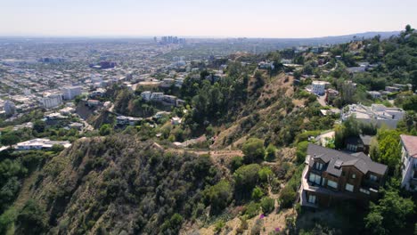 4K-Aerial-footage-of-the-Hollywood-Hills,-in-Los-Angeles,-California,-USA