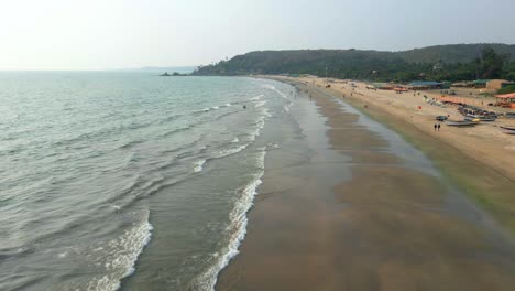 Arambol-Goa-Beach-Drone-Disparó-Barcos-Barcos-En-La-Playa-Vista-De-Pájaro