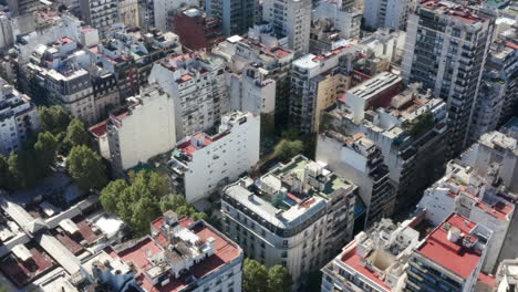 AERIAL---Recoleta-neighborhood,-Buenos-Aires,-Argentina,-wide-shot-tilt-up